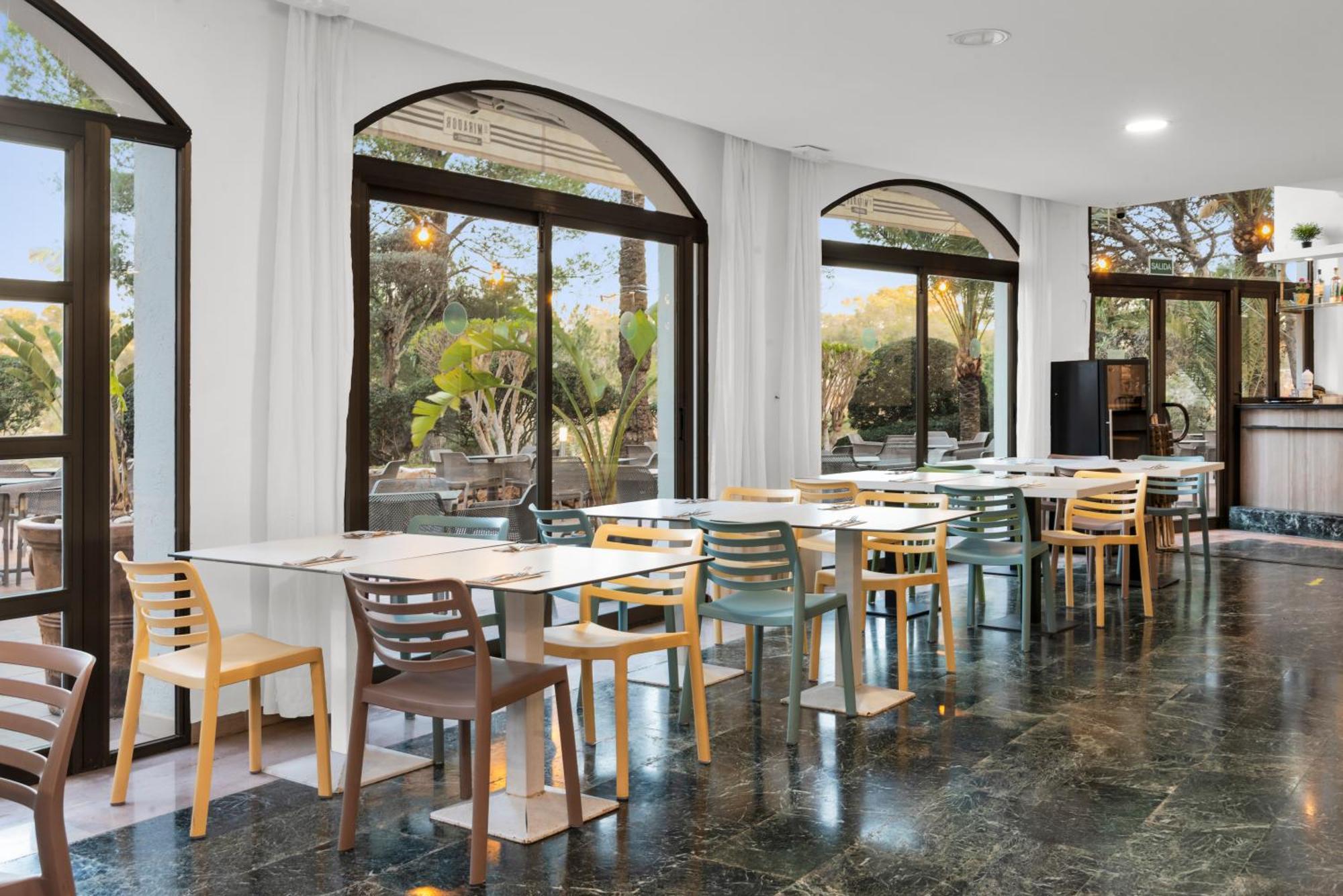 อพาร์ตโฮเต็ล โอนา กาลา ปี คลับ Aparthotel Cala Pi  ภายนอก รูปภาพ