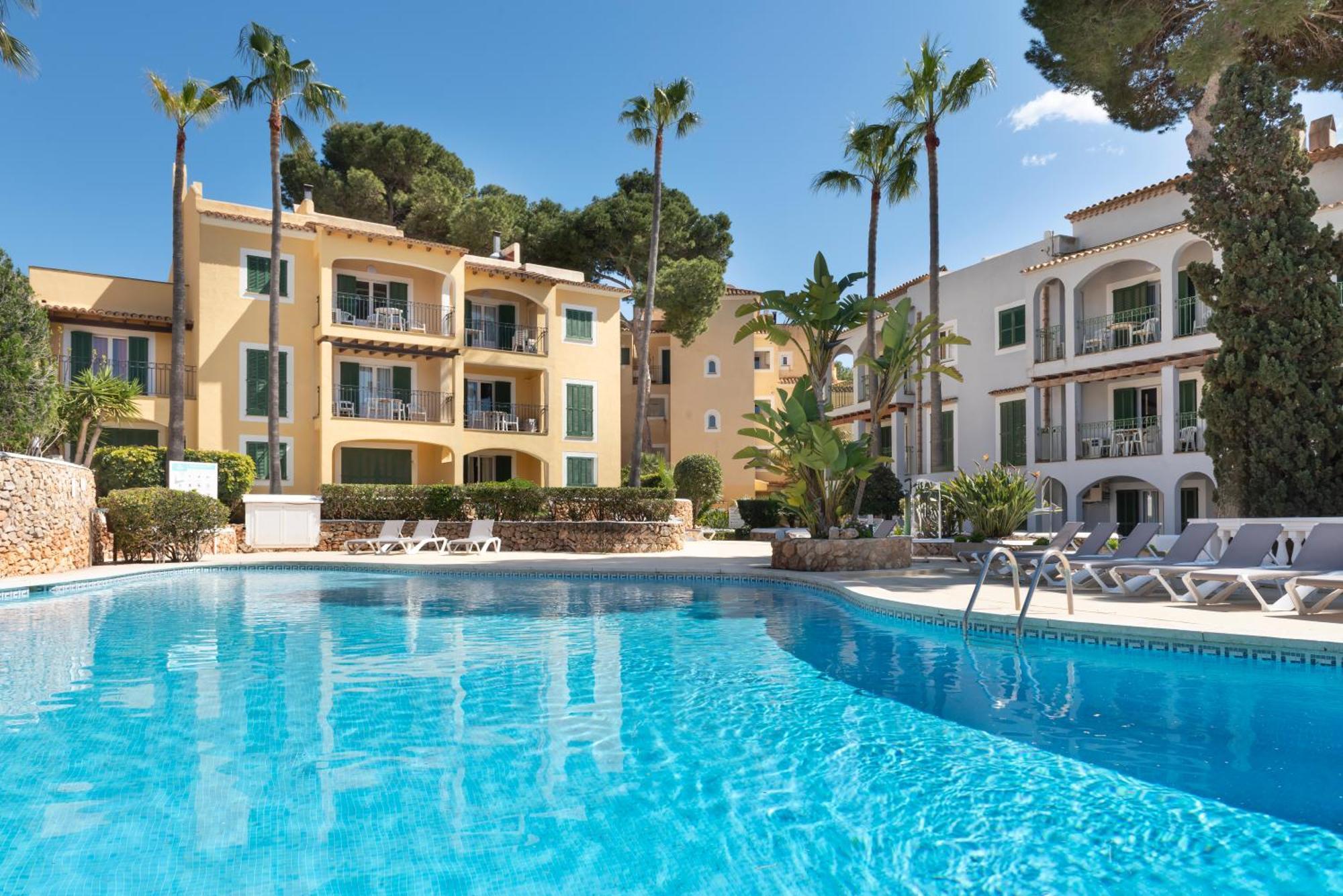 อพาร์ตโฮเต็ล โอนา กาลา ปี คลับ Aparthotel Cala Pi  ภายนอก รูปภาพ