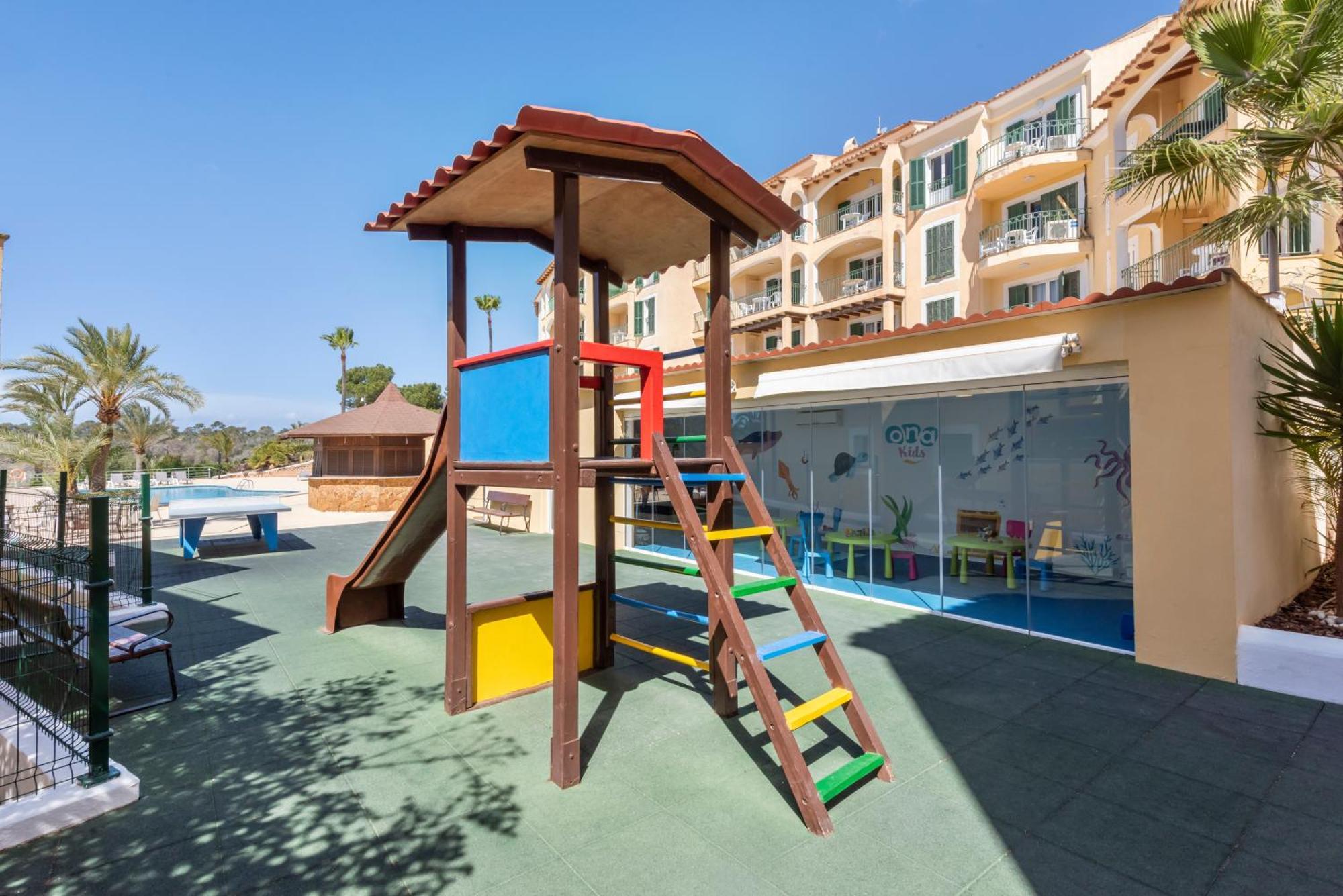 อพาร์ตโฮเต็ล โอนา กาลา ปี คลับ Aparthotel Cala Pi  ภายนอก รูปภาพ